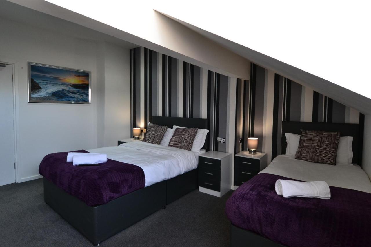 Hotel 33 Блекпул Екстериор снимка