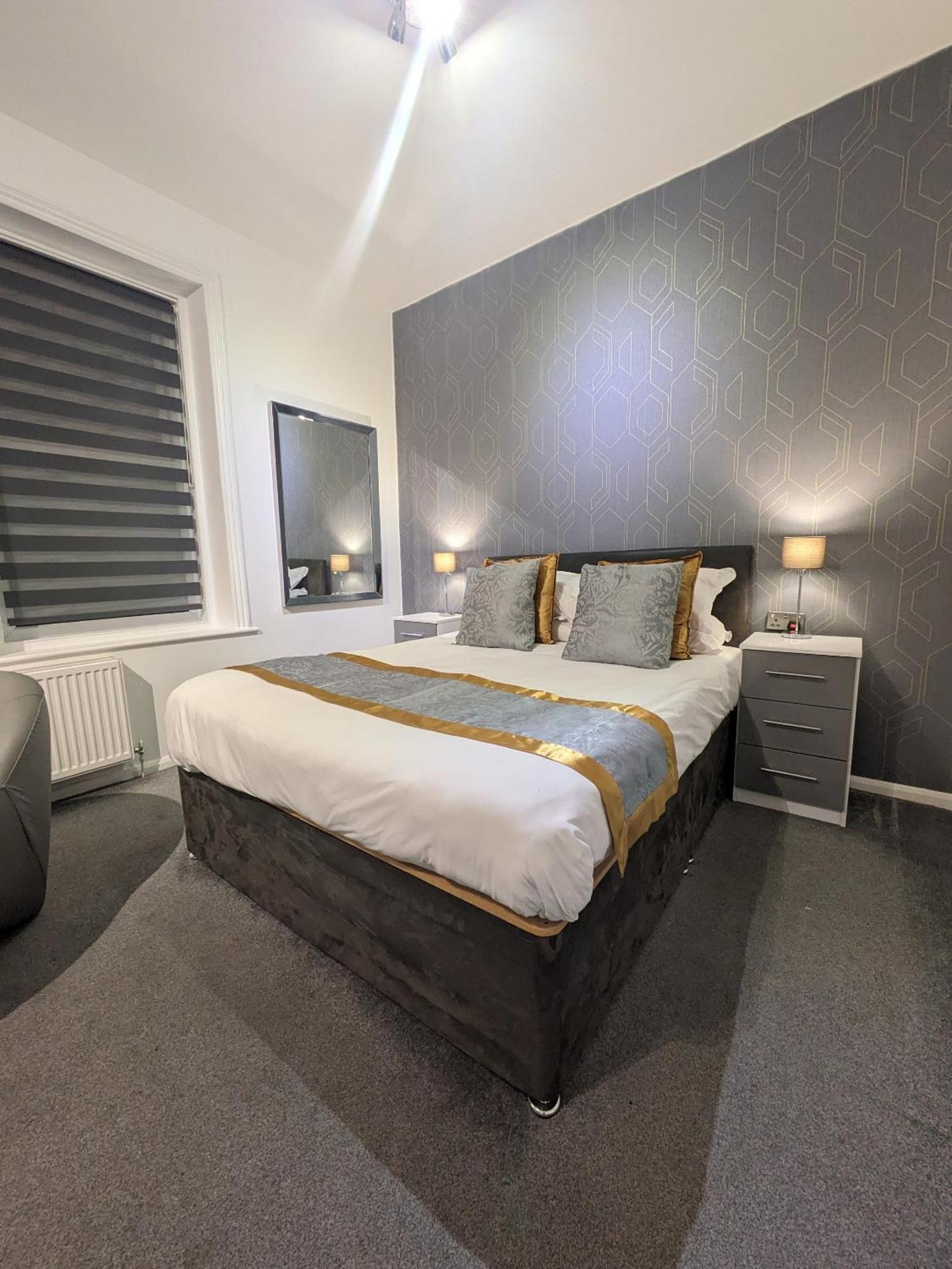 Hotel 33 Блекпул Стая снимка
