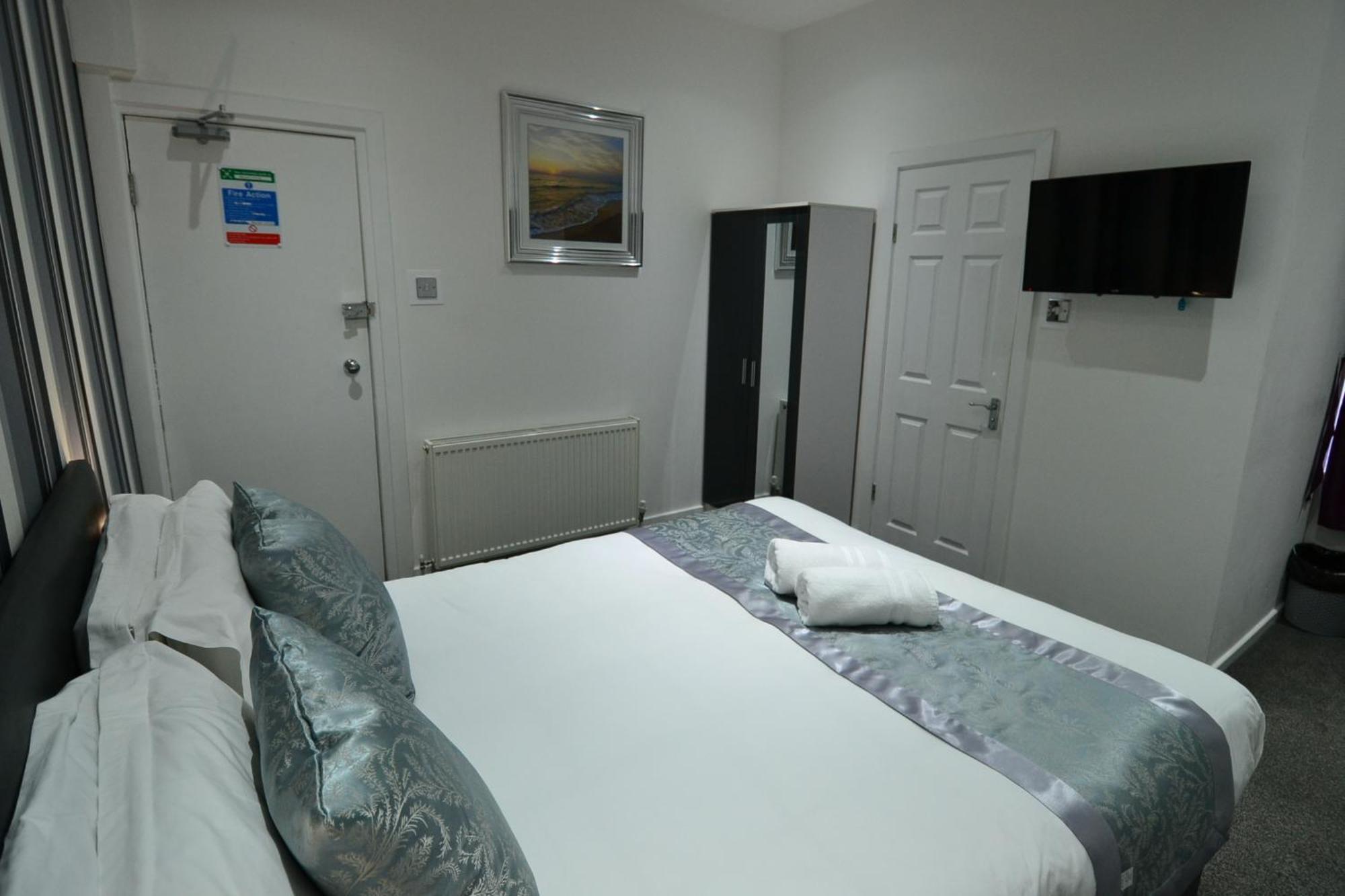 Hotel 33 Блекпул Стая снимка